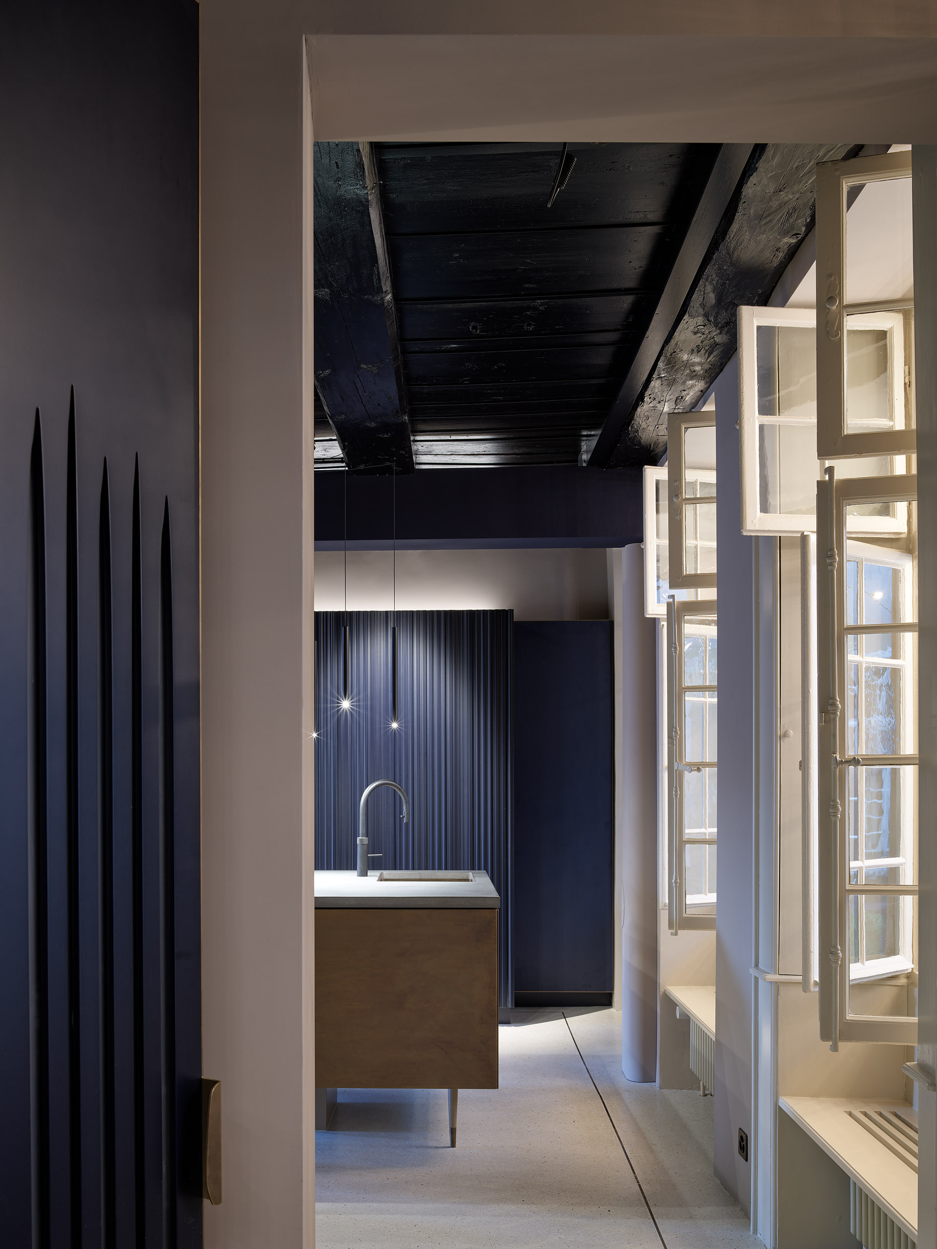 Ahp0059 AIQ4 004647 C